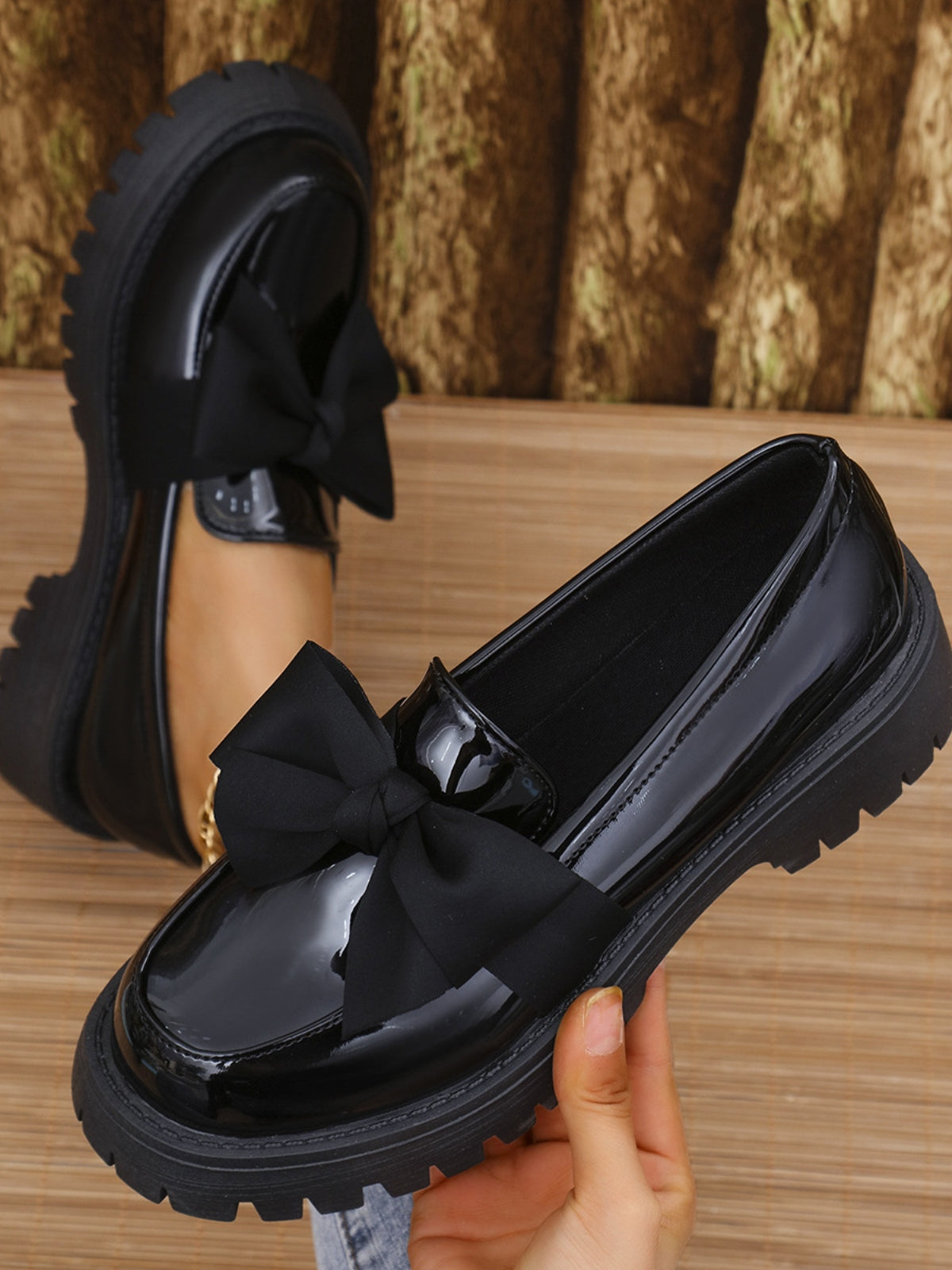 Bow PU Leather Round Toe Loafers